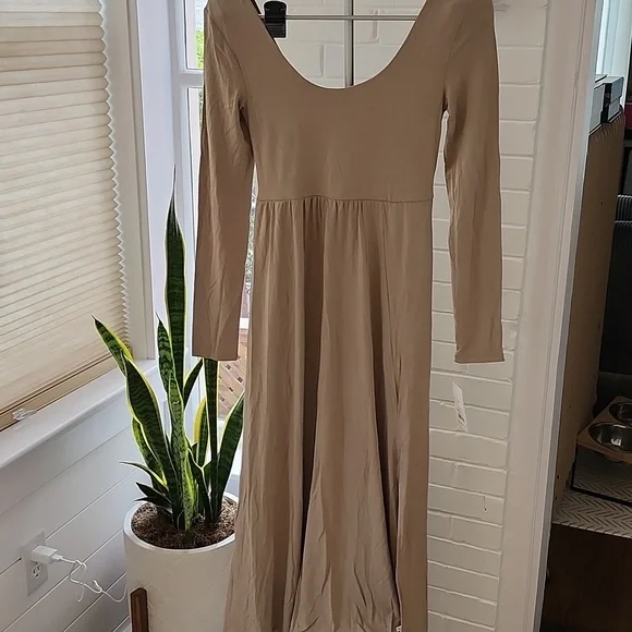 Tan Long Sleeve Dress, Xs - Picture 2 of 13